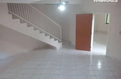 Casa sobrado com 3 quartos para alugar, 300 m² por r$ 2.700/mês - jardim brasil - bauru/sp