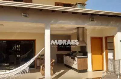 Casa em Condomínio Fechado com 4 suítes, 2 vagas, para alugar, 303 m² por R$ 9.000/mês - Residencial Villaggio I - Bauru/SP