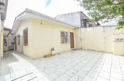 Casa com 3 quartos à venda na Rua Irmã Maria Francisca Paolino, 161, Sítio Cercado, Curitiba