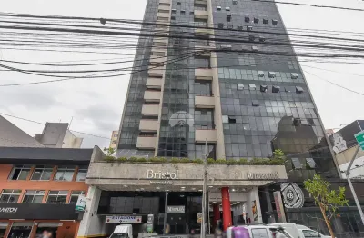 Kitnet / Stúdio à venda na Rua Emiliano Perneta, 261, Centro, Curitiba