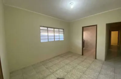 Apartamento com 2 quartos para alugar no Centro, Iperó 