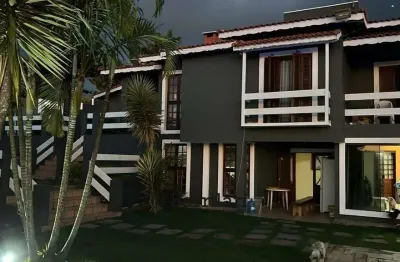 Chácara de Luxo em Porta do Sol, Mairinque – 6 Quartos, Piscina e Espaço Gourmet