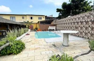 Casa com 6 quartos, Belas Artes, Itanhaém - R$ 550 mil, Cod: 2657