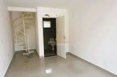 Aluga-se sala comercial com mezanino em capim macio com 25m² - natal/rn