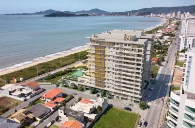 Apartamentos giardino com acesso direto à praia em balneário piçarras