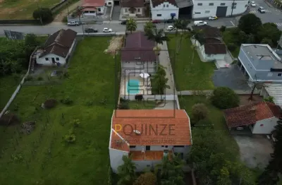 Terreno com 2 casas no coração de timbó - 1 minuto do centro