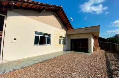 Casa com 4 quartos à venda no Estação, Ascurra 