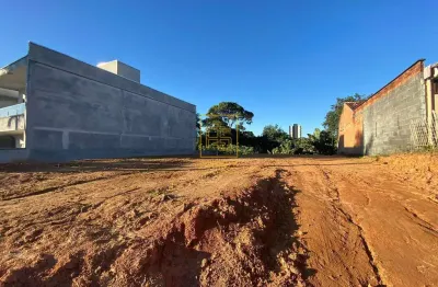 Terreno semi-aterrado no bairro das capitais em timbó