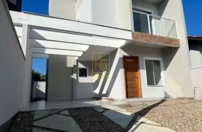 Sobrado semi mobiliado a poucos minutos do centro de indaial