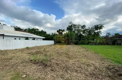 Terreno em ótima localização no bairro das capitais