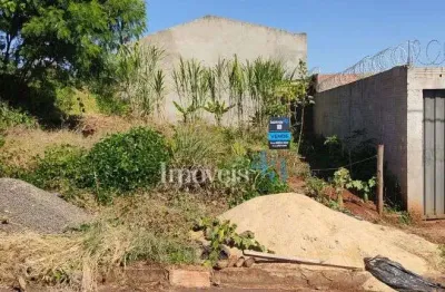 Terreno à venda na Rua Topázio, 03, Conjunto Habitacional Cristal, Cambé