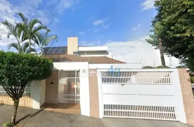 Casa com 3 quartos à venda na Rua do Império, 85, Jardim São José, Cambé
