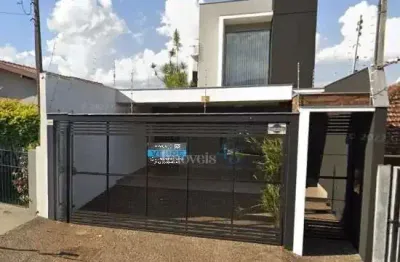 Casa com 3 quartos à venda na Rua Marechal Mascarenhas de Moraes, 215, Centro, Cambé