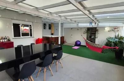 Apto garden reformado! com churrasqueira e hidromassagem! 154m², 2 dorms (1 suite)