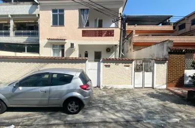 Excelente apartamento de 75m² com 2 quartos e varanda - vista alegre / rj