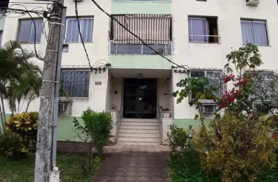 Apartamento com 2 quartos para alugar na Rua Ministro Ribeiro da Costa, 133, Cordovil, Rio de Janeiro