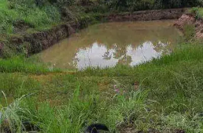 Chácara com 2 dormitórios à venda, 70000 m² por r$ 700.000,00 - rural  - cuiabá/mt