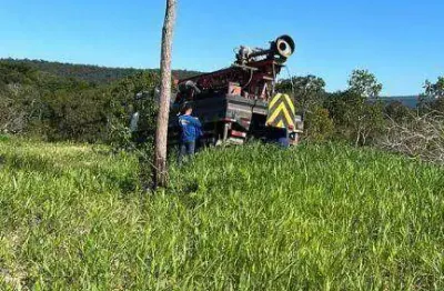Fazenda à venda, 2420000 m² por r$ 2.800.000,00 - zona rural - cáceres/mt