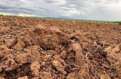 Fazenda à venda, 11000000 m² por r$ 25.000.000,00 - zona rural - planalto da serra/mt
