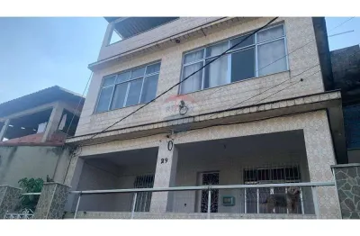 Casa bifamiliar com 3 quartos à venda com 105m² por r$ 315.000,00 – guadalupe – rj