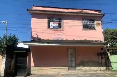 Terreno de 360m² com construção de 110m² à venda po r$ 260.000. em chácara arcampo - potencial para construção civil e mobiliário