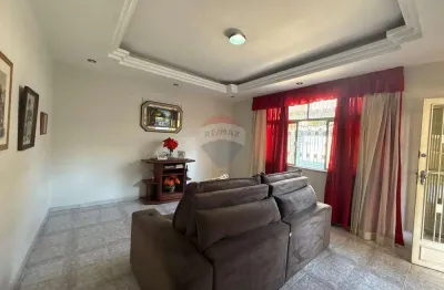 Casa  3 quartos à venda  com 180m²  por  r$ 650.000,00 -vista alegre - rio de janeiro