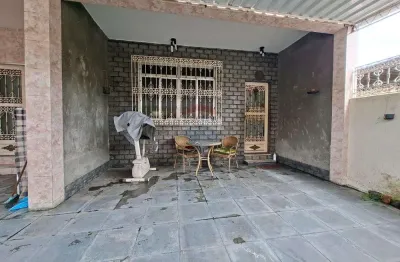 Casa com 2 quartos à venda na Rua Milton, 41, Ramos, Rio de Janeiro