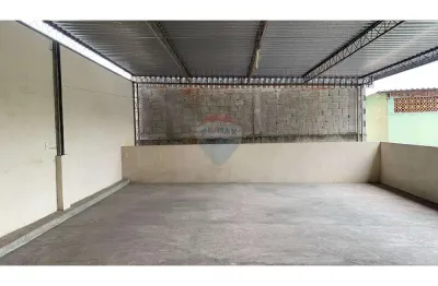 Casa com 3 Quartos à venda com 60m² por R$ 170.000,00 - Cavalcanti - RJ