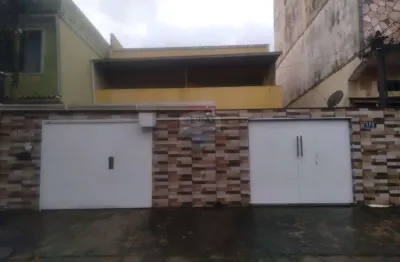 3 Casas com 6 quartos à venda, com 315m² por R$ 890.000,00 - Jardim América