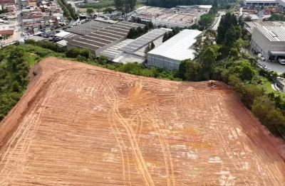 Area com 10 mil metros polo industrial em jandira jd alvorada