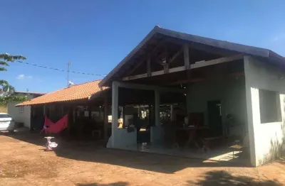 Chácara / sítio com 3 quartos à venda no Centro, Terenos 