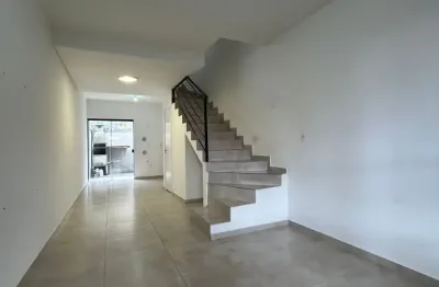 Geminado para locação no paranaguamirim  com 2 quartos....