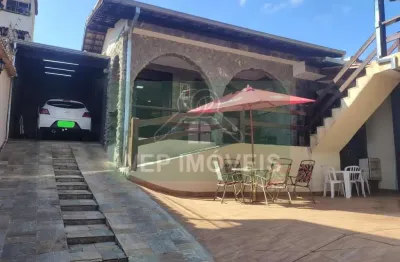 Casa com 3 quartos à venda na Rua Padre Faustino, Ana Lúcia, Sabará