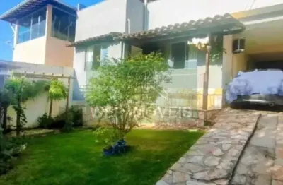 Casa com 3 quartos à venda na Rua Rosada, Vitória, Belo Horizonte