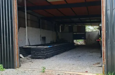 Vendo conjunto com 2 barracões na avenida das torres, nova esperança, cuiabá mt