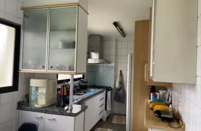 Apartamento à venda 168m² com 3 dormitórios 3 suítes e 3 vagas no Morumbi.