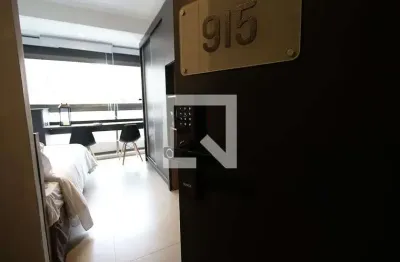 Kitnet / Stúdio à venda na Rua Oscar Freire, 1375, Pinheiros, São Paulo