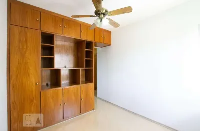 Apartamento com 3 quartos à venda na Avenida Chibarás, 524, Moema, São Paulo