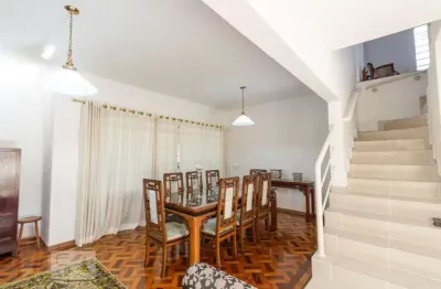 Casa com 3 quartos à venda na Rua Cristóvão Pereira, 555, Campo Belo, São Paulo