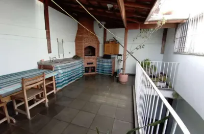 Sobrado á venda com 140m²   2  quartos 2 vagas de garagem na vila carrão
