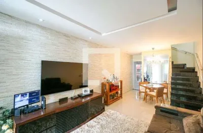 Casa com 2 quartos à venda na Rua Ângelo Pavan, 132, Vila Carrão, São Paulo