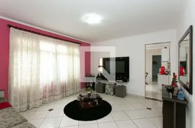 Casa com 2 quartos à venda na Rua Bacarira, 188, Vila Carrão, São Paulo