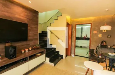 Casa com 3 quartos à venda na Rua Tiúba, 337, Vila Carrão, São Paulo
