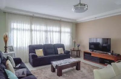 Casa com 4 quartos à venda na Rua Joaquim Figueira, 10, Vila Carrão, São Paulo