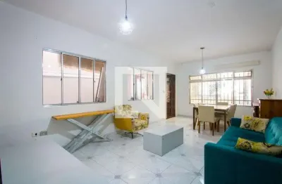 Casa com 3 quartos à venda na Rua Londrina, 82, Vila Assunção, Santo André