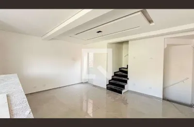 Casa com 2 quartos à venda na Rua Assis, 10, Jardim Monções, Santo André