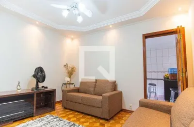 Casa com 2 quartos à venda na Avenida Valentim Magalhães, 2200, Vila Tibiriçá, Santo André
