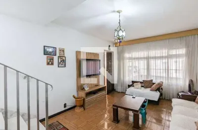 Casa com 3 quartos à venda na Rua Octacílio Celestino Gallo, 269, Taboão, São Bernardo do Campo