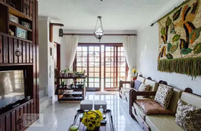 Casa com 3 quartos à venda na Rua Nicola Spinelli, 276, Nova Petrópolis, São Bernardo do Campo
