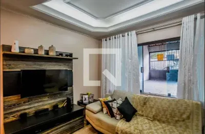 Casa com 2 quartos à venda na Rua Jacupiranga, 325, Utinga, Santo André